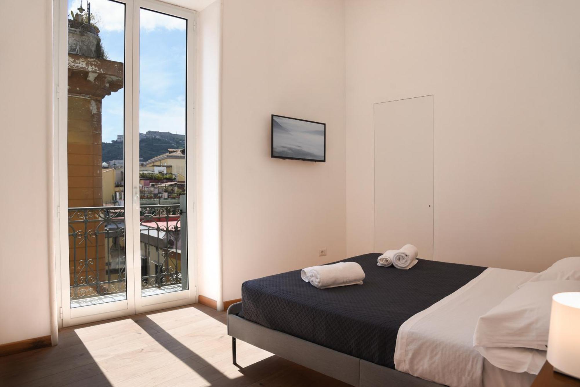 Downtown Umberto 74 Apartman Nápoly Kültér fotó