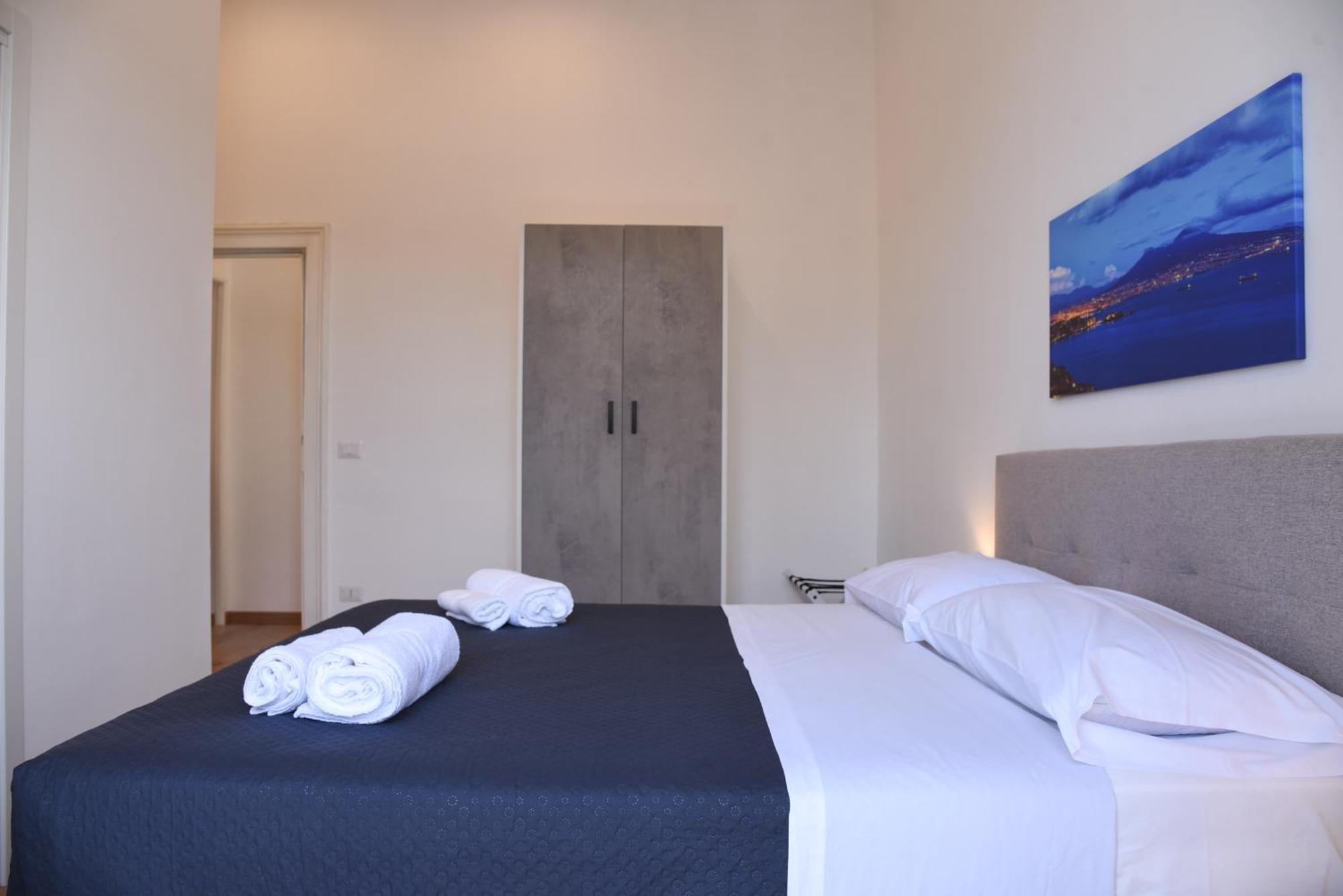 Downtown Umberto 74 Apartman Nápoly Kültér fotó