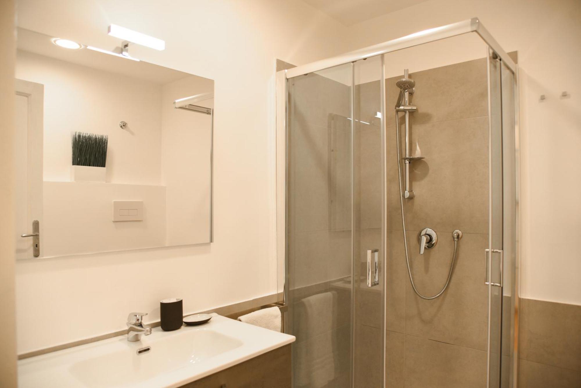 Downtown Umberto 74 Apartman Nápoly Kültér fotó