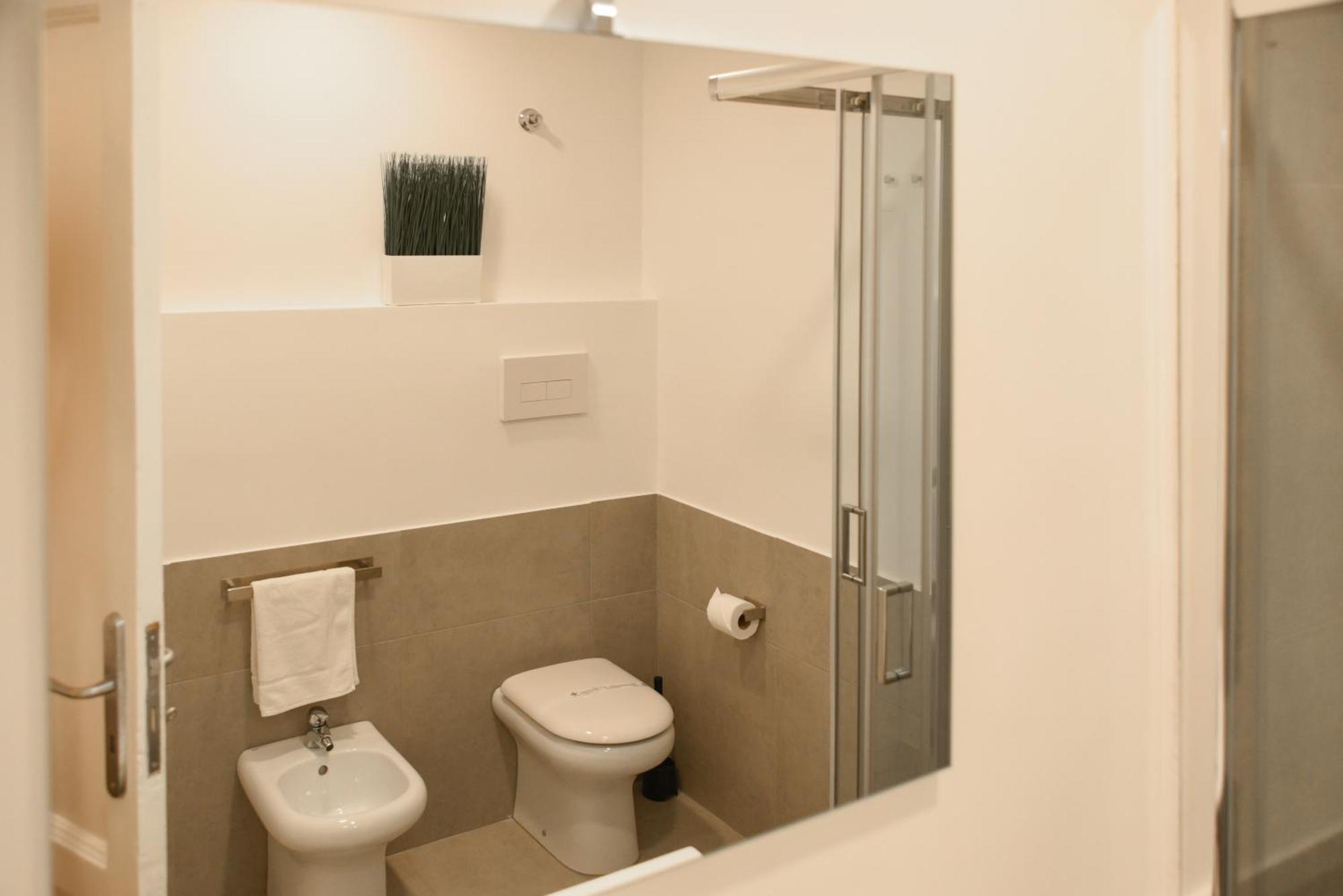Downtown Umberto 74 Apartman Nápoly Kültér fotó