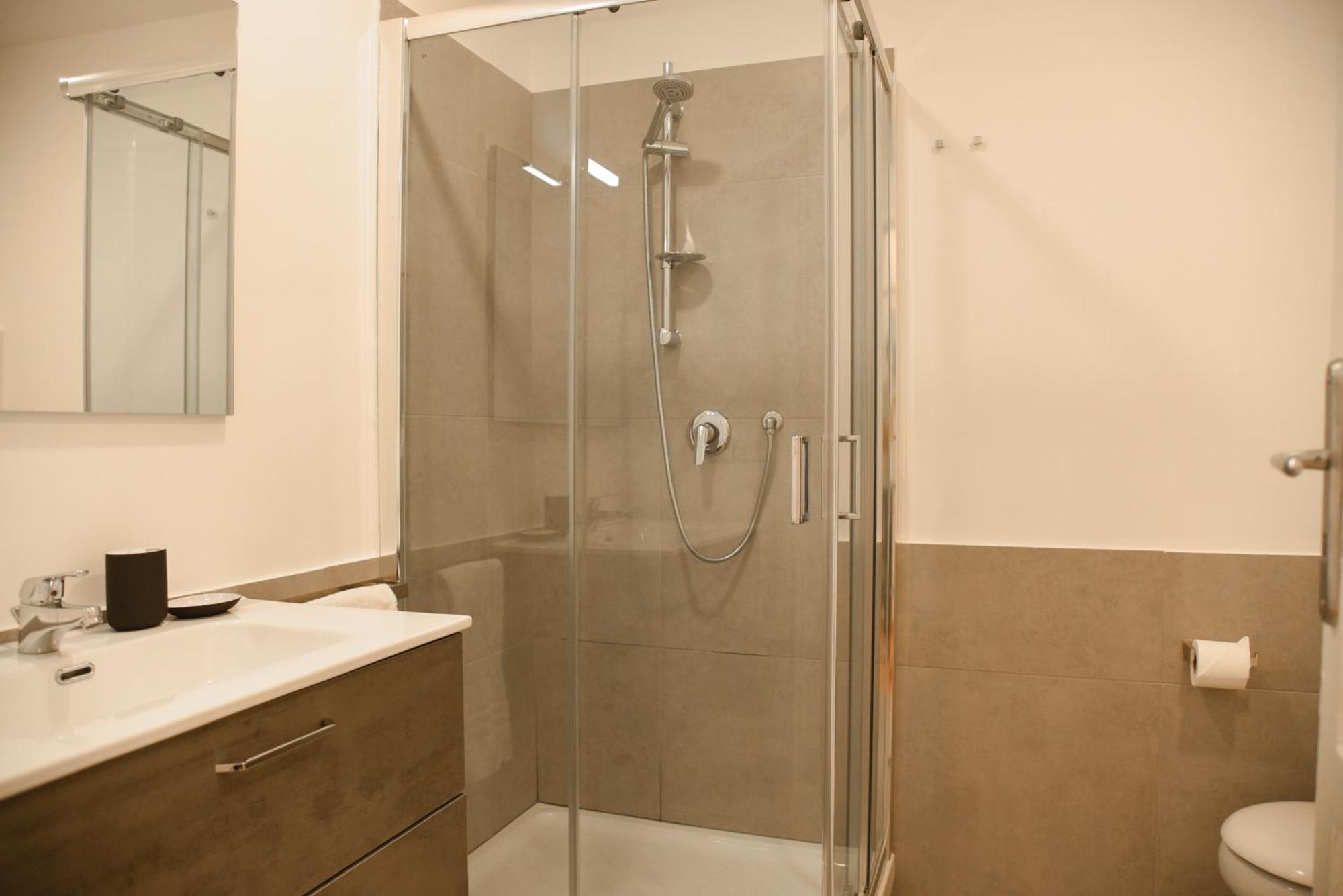 Downtown Umberto 74 Apartman Nápoly Kültér fotó