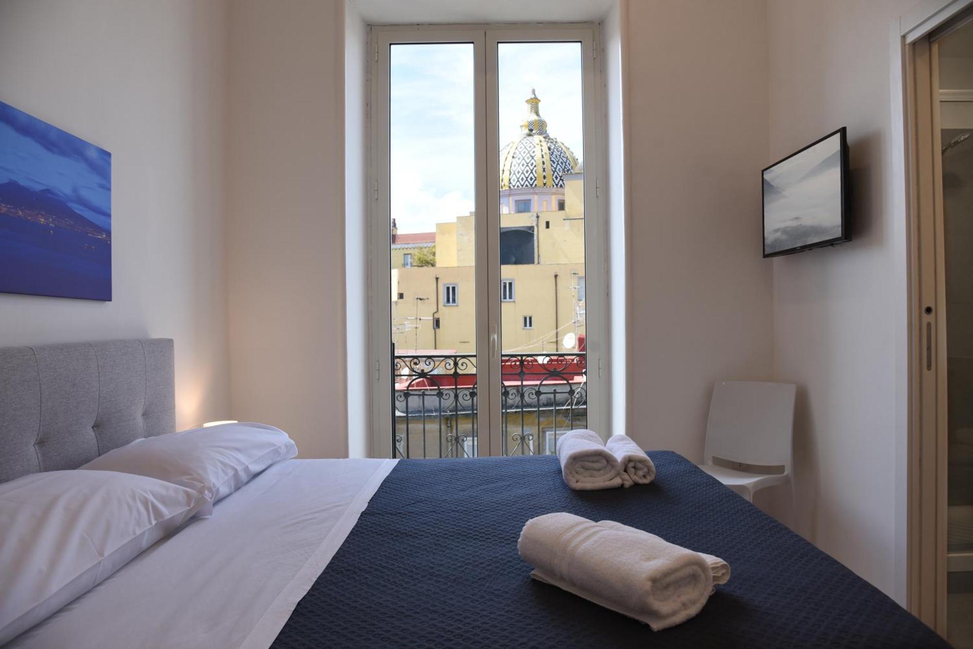Downtown Umberto 74 Apartman Nápoly Kültér fotó