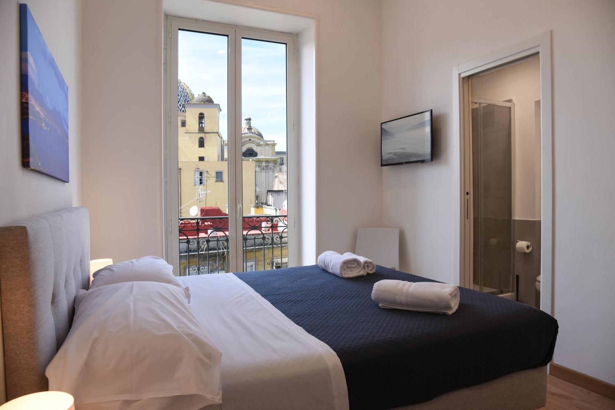 Downtown Umberto 74 Apartman Nápoly Kültér fotó